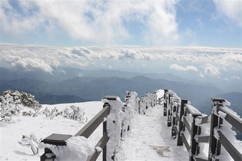 驕子雪山門票多少錢：探訪風景胜地，費用知多少？